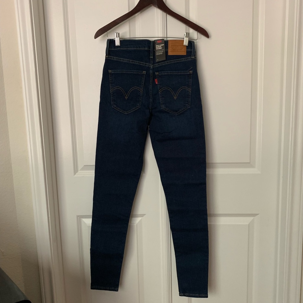NEW! Levi’s mile high super skinny in jet setter - Picture 5 of 8